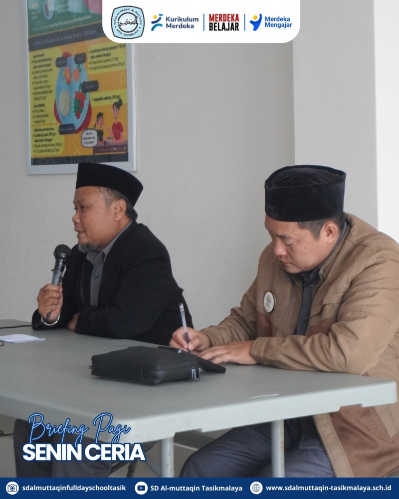 Briefing Pagi Guru Senin Ceria