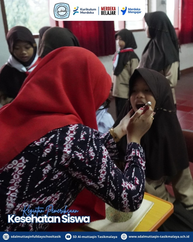 Kegiatan Pemeriksaan Kesehatan Siswa